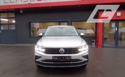 Volkswagen Tiguan Life 4M. DSG "LED,AHV,Navi" € 21990.-